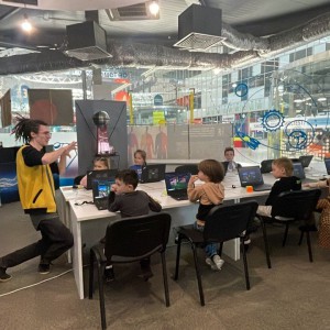 KIBERone стал официальным партнером Технопарка «Сколково» - КИБЕРшкола программирования для детей, компьютерные курсы для школьников, начинающих и подростков - KIBERone г. Бор